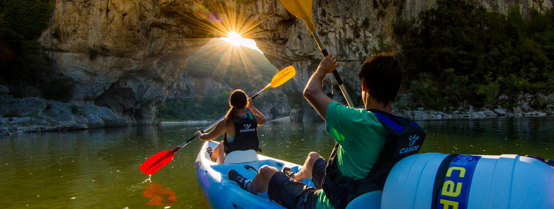 Canoeing and breakfast at Pont d'Arc