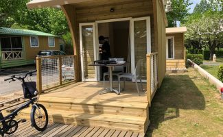 Cabanes en bois au Camping International