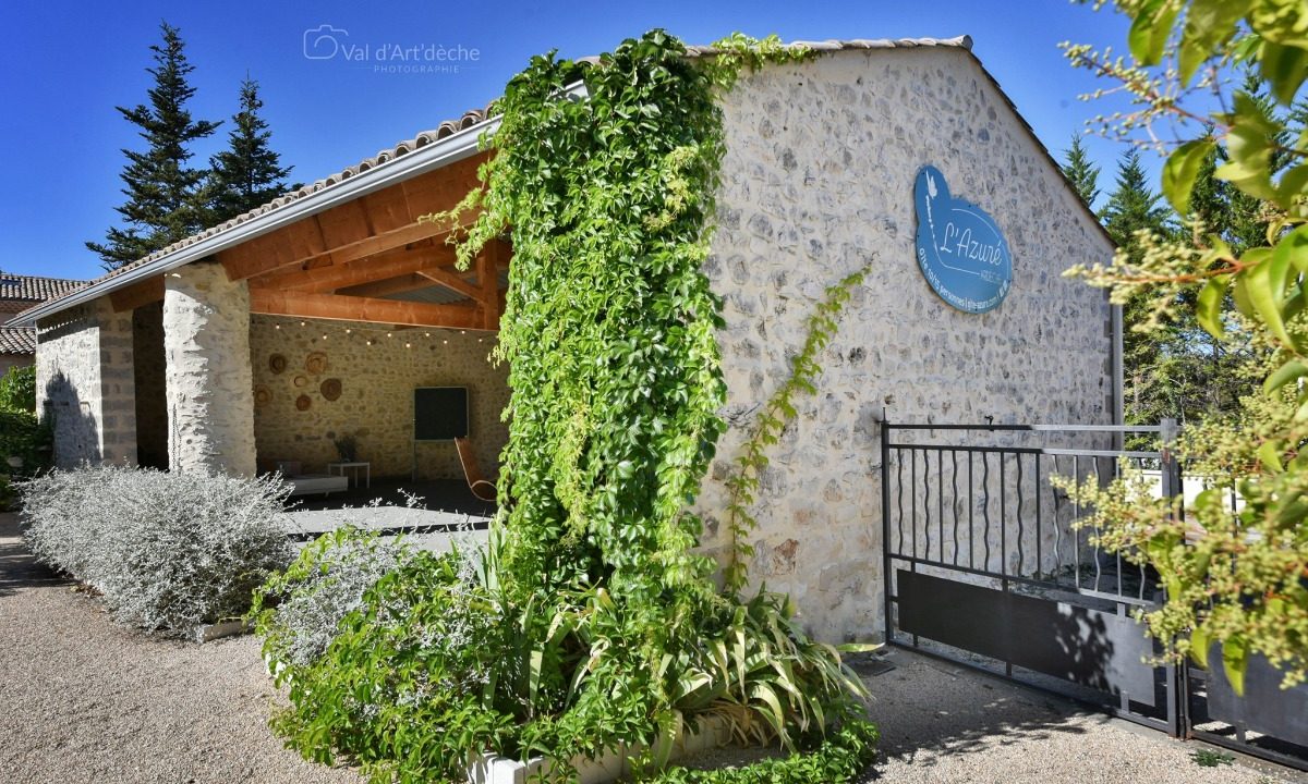 L'Azuré - Large capacity house in an old farm in southern Ardèche