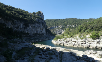 Hiking tour : Gates of the Ardeche Gorges with 'the Louby'