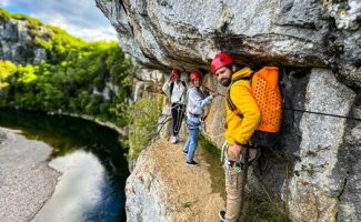 Via-Corda aventure Jardin d’endieu 1/2 day with Ardèche Outdoor Activités