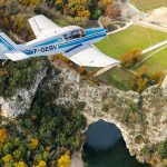 © Fly over the Gorges de l’Ardèche with the aeroplane flying school - aero-club