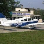 © Fly over the Gorges de l’Ardèche with the aeroplane flying school - aero-club