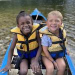 © Family canoeing in the evening - from 3 years old with Kayacorde - Kayacorde