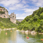 © Canoë - Kayak de Châmes à St Martin d'Ardèche - 24 km / 1 jour avec La Vernède - Loulou Bateaux