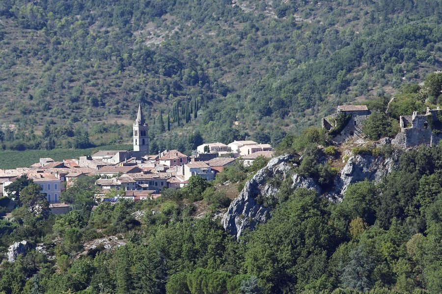 Treasure hunt | Vallon Pont d'Arc,  the town