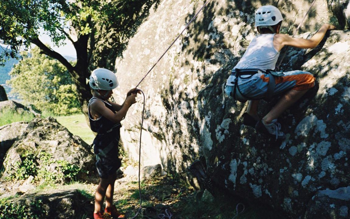 Supervised activity with Ardèche Équilibre - Rock climbing