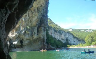 Canoe - Kayak from Vallon to St Martin d'Ardèche - 7 + 24 km / 2 days with Castor Canoë