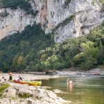 Canoë - Kayak de Châmes à St Martin d'Ardèche - 24 km / 1 jour avec Loulou Bateaux