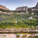 Canoeing from Vallon to St Martin d'Ardèche - 32 km / 2 days with Loulou Bateaux