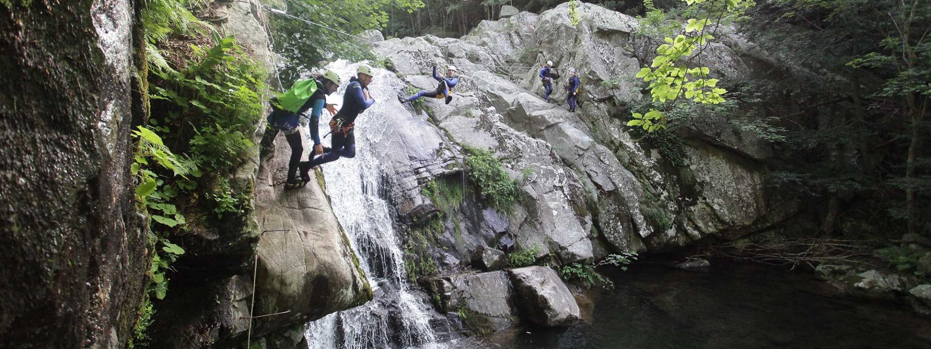 Canyoning Half-D Discovery Aero Besorgues with GEO