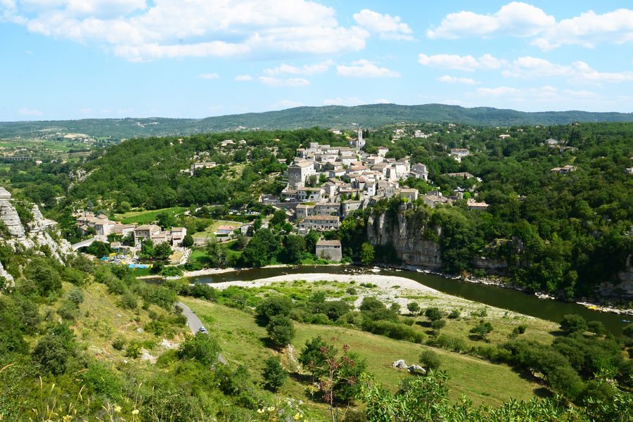 Balazuc : Village de caractère