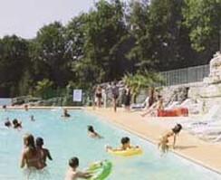 Aire de service camping-car au camping les Roches