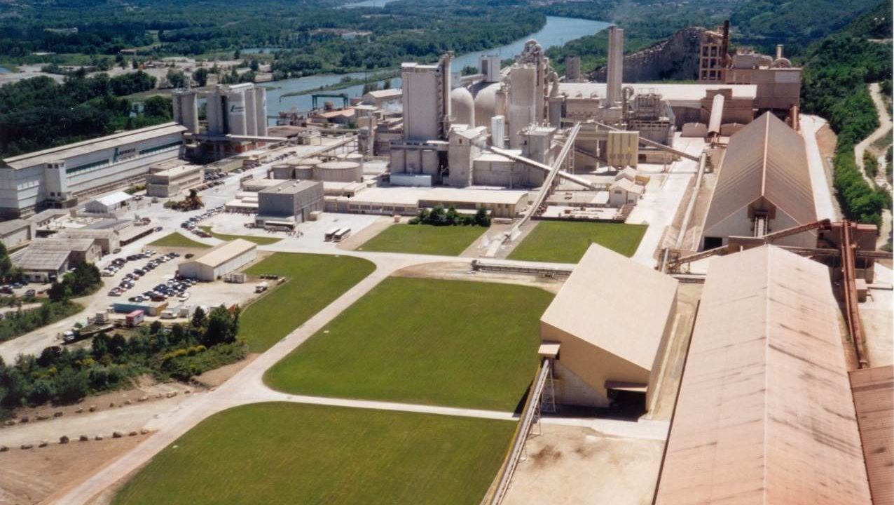 Cement factory  Lafarge and Cité Blanche