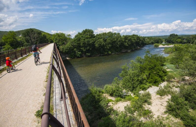 Via Ardèche à vélo ©Matthieu Dupont