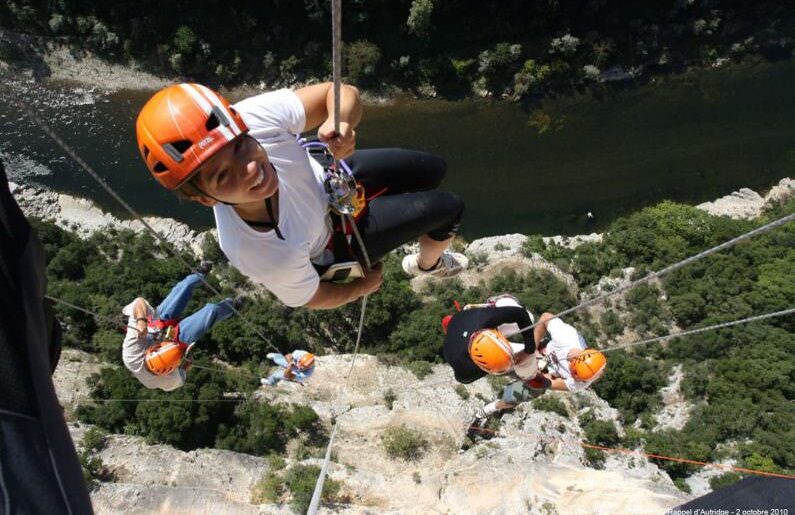 Rappel d'Autridge Gorges de l'Ardèche ©Mathieu Morverand2 (Copier)