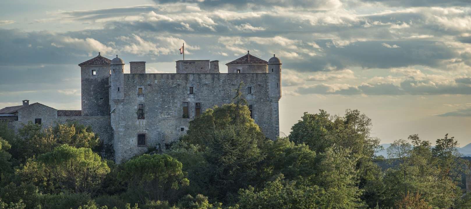 Chateau des Roures Labastide de Virac Ardèche
