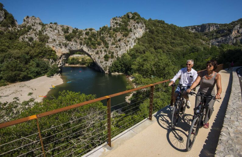 VAE Pont d'Arc © Matthieu Dupont web