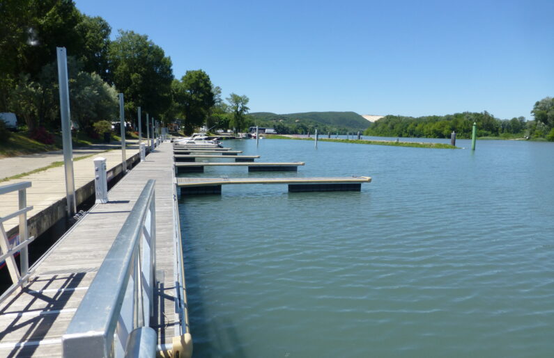 appontements port de plaisance viviers - elodie drouard