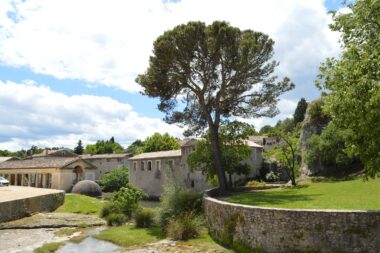 vallon-de-tourne-bourg-sandeol©ot-draga