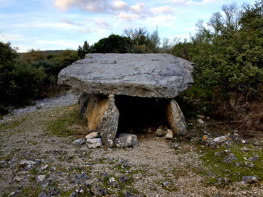 dolmen de champvermeil ©Vincent Duculot
